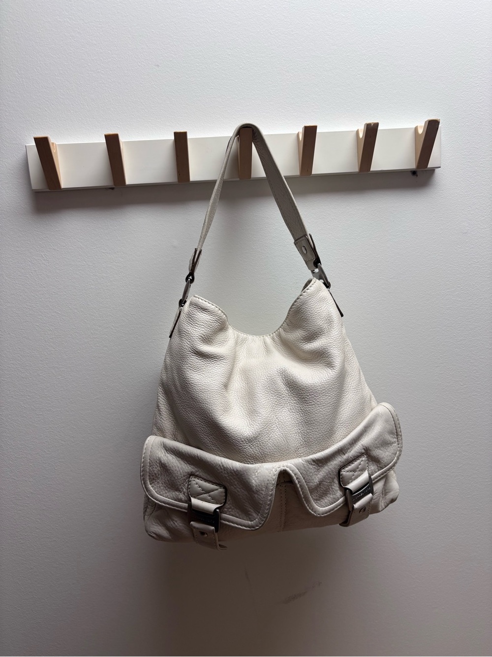 Michael Kors Vintage North South Brookville Hobo in White/Cream